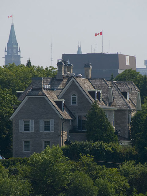 24 Sussex Drive, Ottawa, Ontario. Photo Credit: Alasdair McLellan, Wikimedia Commons